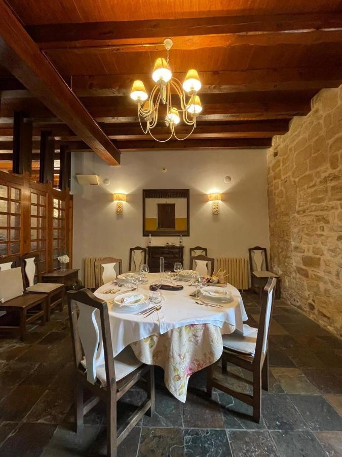 Posada Torre Palacio La Taxuela Villanueva la Lastra Экстерьер фото