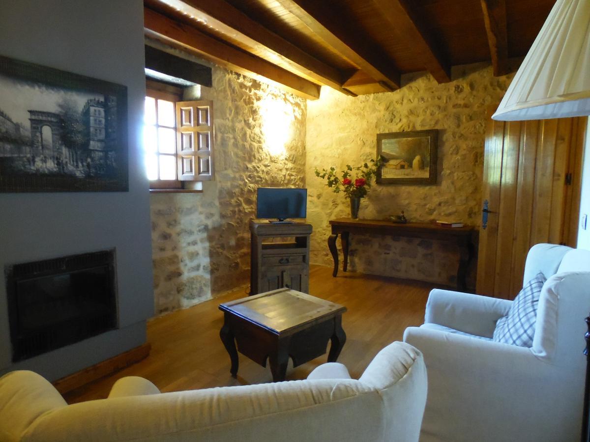 Posada Torre Palacio La Taxuela Villanueva la Lastra Экстерьер фото